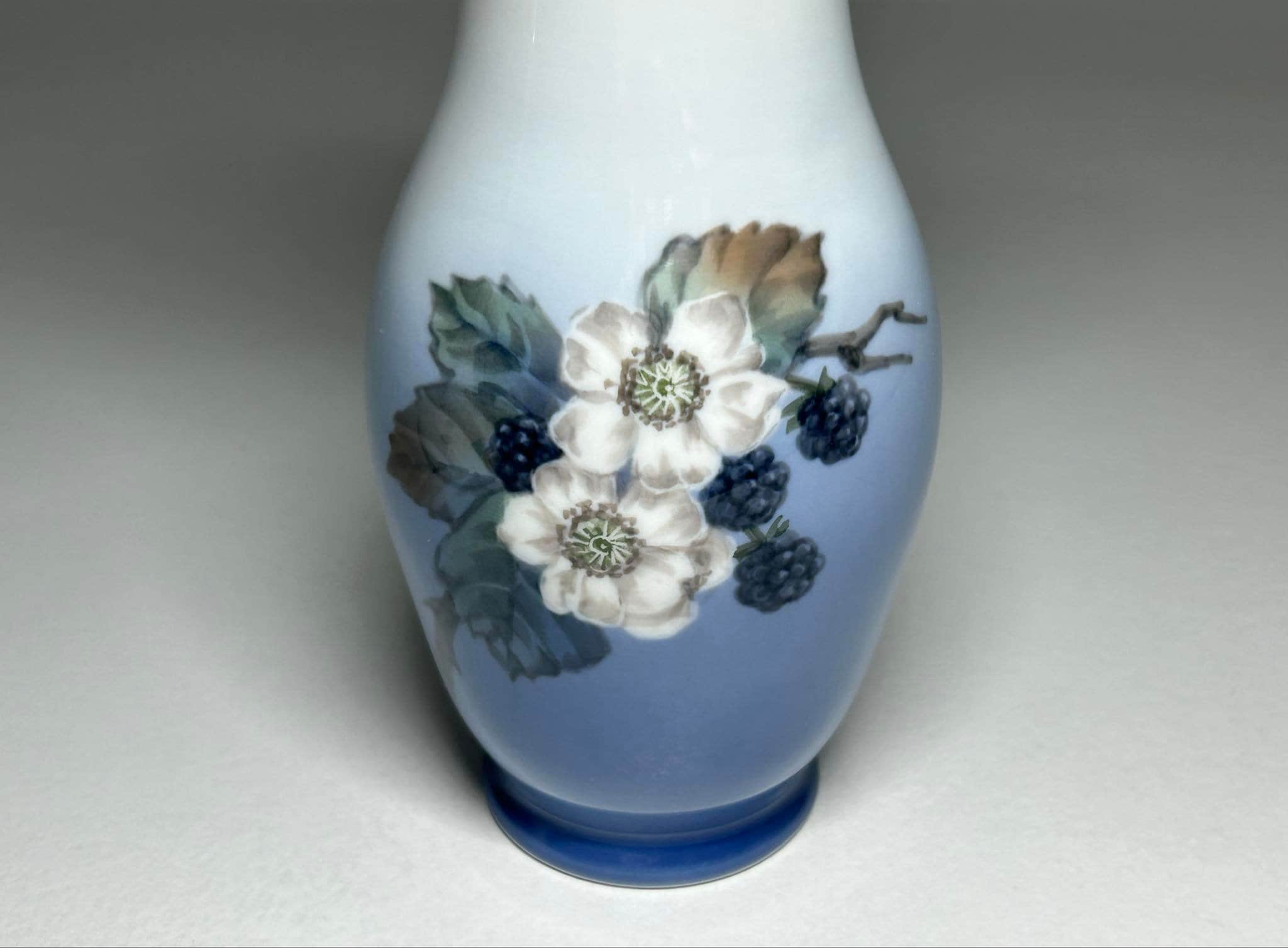 デンマーク製 ロイヤルコペンハーゲン青紫装飾 陶器花瓶 ロイヤルコペンハーゲン B&G 水差し 磁器 北欧アンティーク