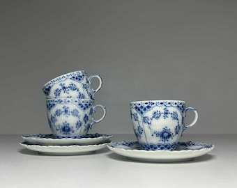 ロイヤルコペンハーゲン ブルーフルーテッド フルレース カップ