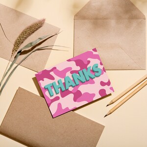 Pacote com 10 cartões postais de agradecimento com envelope Kraft - Design de camuflagem rosa