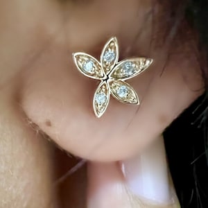 Flower Earrings, Unique Diamond Flower Earrings, 14k Gold Diamond Earrings, Solid Gold Dainty Diamond Earrings, Birthday Gift,for her