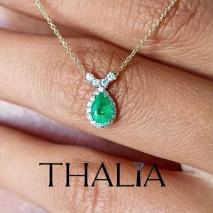 Emerald Necklace,14K Gold Emerald and Diamond Necklace,Teardrop Emerald with Surrounding Diamonds Pendant,Emerald Necklace,Gold Pendant,