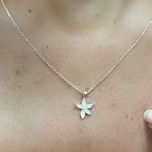 Diamond Necklace, 14k Flower Diamond Necklace, Diamond Cluster Necklace, Diamond Pendant, Dainty Flower Necklace, Unique Pendant, For Her