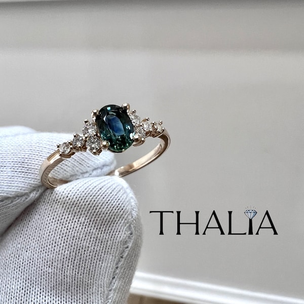 Teal Sapphire Ring,14K Gold Oval Teal Sapphire Ring,Diamond Cluster Sapphire Ring,Gold Cluster Ring,Round Saphire ring,Sapphire cluster Ring