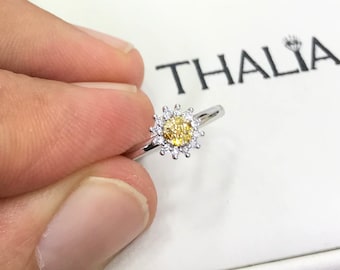 Flower Ring,yellow diamond,14K-Solid Gold Daisy Cluster Ring,Yellow&White Diamond Wedding Ring,Yellow Diamond Flores Ring,Promise Ring,