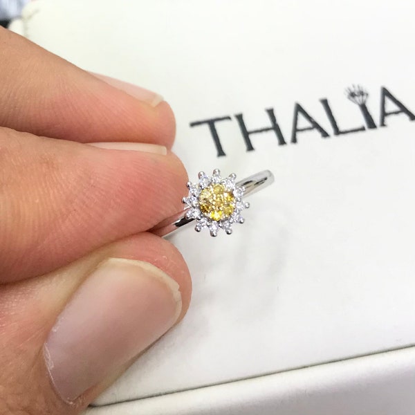 Flower Ring,yellow diamond,14K-Solid Gold Daisy Cluster Ring,Yellow&White Diamond Wedding Ring,Yellow Diamond Flores Ring,Promise Ring,