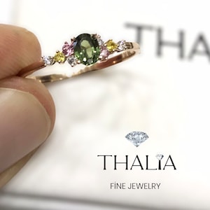 Green Sapphire Ring,14K Gold Minimalist oval Colored Sapphire Ring,Green Sapphire Cluster Ring,Diamond Ring,Stackable Ring,