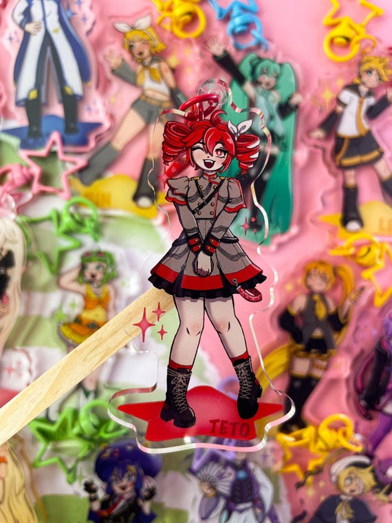 Vocaloid Keychain (15 Character Options) - Etsy