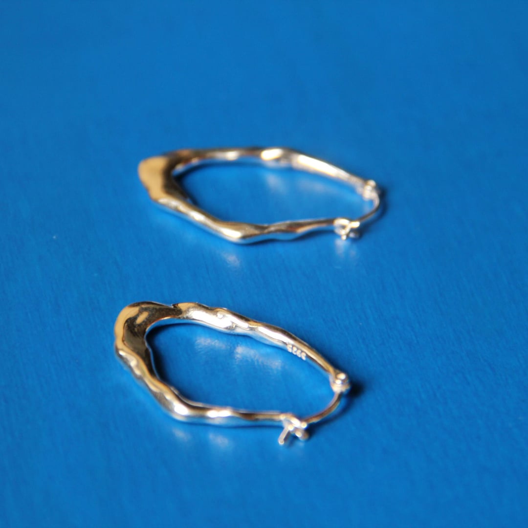 Fluidity Futuristic Silhouette Earrings in Sterling Silver SE996