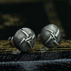 Spiral cross shield earrings jewelry, windmill, spinning hot wheels, warrior badge, round earrings, retro cross earrings, a greatgift fordad