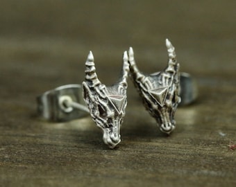 Disegno Di Contorno Della Testa E Del Pentagramma Cornuti Della Capra Illustrazione Vettoriale - Foto 3