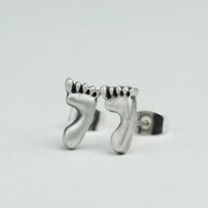 Foot earrings, baby foot earrings, foot bone earrings, adult foot earrings, foot silver earrings, personalized silver foot finger gifts