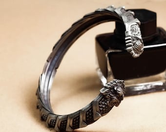 Sterling Silver Double Lion Head Bracelet: Adjustable Knight Jewelry