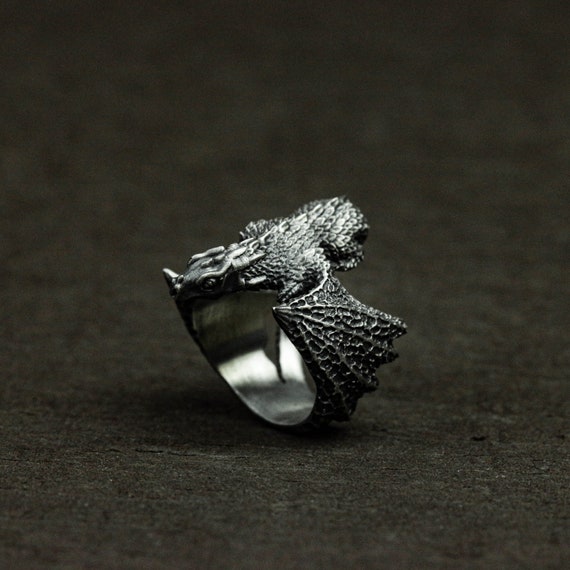 Natural Pave Diamond 925 Sterling Silver Handmade Dragon Ring Special Gift  For Her at Rs 8500.00/piece | 925 Sterling Silver Ring in Jaipur | ID:  25961699488