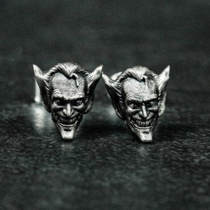 Clown earrings-cartoon clown head jewelry-evil smile-personalized design handmade-men's jewelry-Gothic monster clown earrings