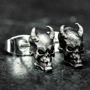 Earrings, Skull, Demon, Succubus, Strange - Horror, Gaming - Witchcraft - Inspirational - Forest - Unique - Design - Oxidized