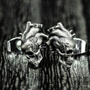Skull Heart Jewelry-Skull Silver Stud Earrings-Anatomical Jewelry-Gothic Jewelry-Skull Heart-Jewelry-Ghost Jewelry