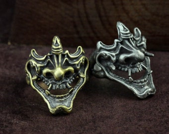 Anillo de máscara de demonio japonés / Anillo de máscara de samurái / Anillo de colmillo de bestia demoníaca / Anillo de plata con colmillo de media calavera