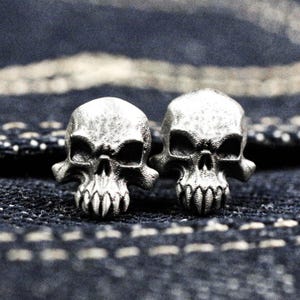 Vampire skull stud earrings - symbol stud earrings - everyday stud earring jewelry - gothic stud earrings - gothic men's stud earring gifts