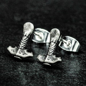 Norse Mythology Thor's Hammer Earrings - Character T-Shaped Totem Earrings, Blacksmith Hammer Earrings，Viking Hammer Earrings,