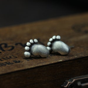Cute baby feet sterling silver earrings gift, footprint souvenirs, children's jewelry gift sterling silver earrings, cute footprints