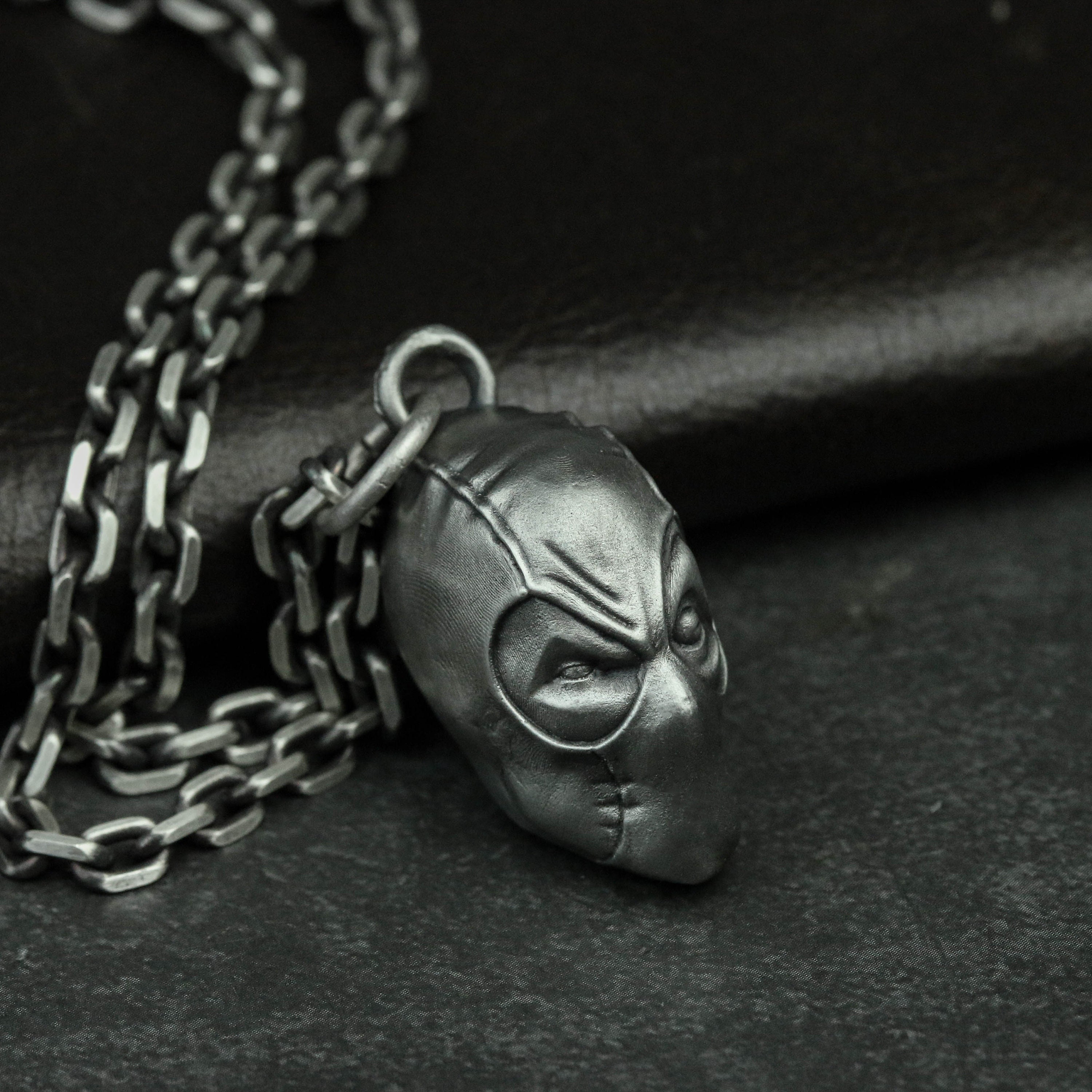 925 Sterling Silber Solid Deadpool Silber Anhänger Halskette, Deadpool  Silber Anhänger, Mutant Schmuck, Herren Halskette Handmade - .de