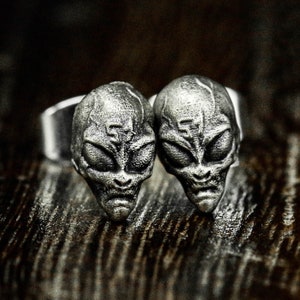 ET silver earrings-alien jewelry-alien gifts for friends-non-human cut exquisite jewelry-human face earrings-engraved alien earrings