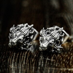 Lion head silver earrings