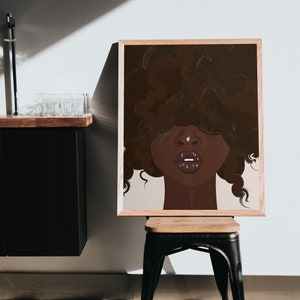 Retrato de mujer negra, cabello castaño rizado, retrato ilustrativo, decoración moderna de la pared, arte contemporáneo, cartel de niña negra, impresión de arte de cabello castaño