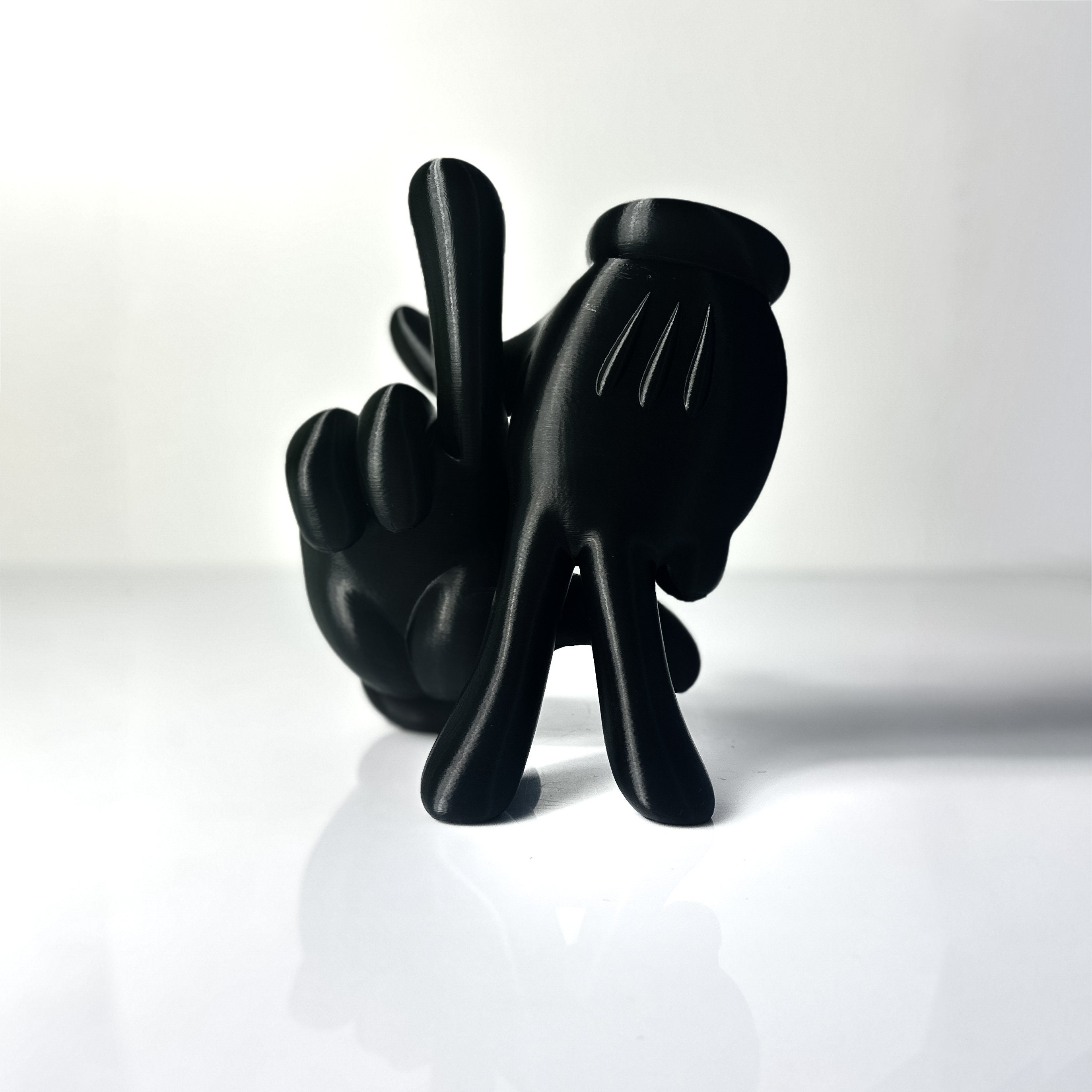 MICKEY MOUSE HANDSIGN Collaboration稀少品 China Exclusive- Mickey & Friends 'Enjoy Sweet Life' x