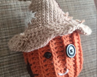 Crochet scarecrow pumpkin pattern, fall decor, Halloween decoration, beginner crochet amigurumi pattern