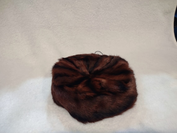 Vintage brown mink fur pill box hat