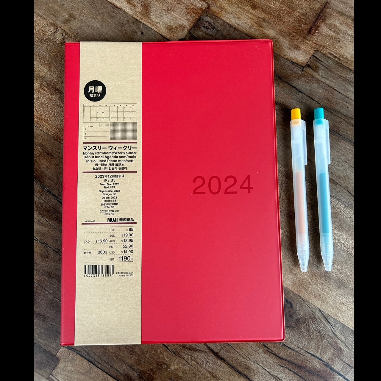 Muji 2024 B5 Planner Horizontal Daily Weekly Matte Cover Japanese