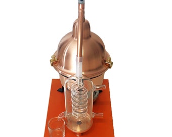Destilliergerät für ätherische Öle aus Kupfer mit Kondensationsschlange aus Glas