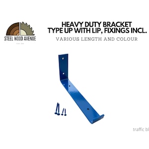 Pode incluir: Suporte de metal de alta resistência com um lábio, em azul de tráfego, com fixações incluídas.  "Heavy Duty Bracket Type Up With Lip, Fixings Incl. Various Length And Colour"