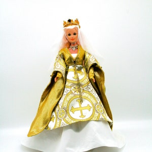 Medieval Queen