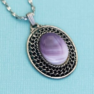 Vintage Purple Faux Gem Silver Tone Necklace 18 inch - E38