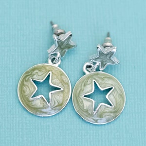 Vintage Star Figure Center Circular Dangle Earrings - E5