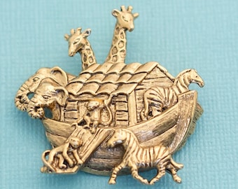 Vintage Noah&#39;s Ark Brooch by Avon E17