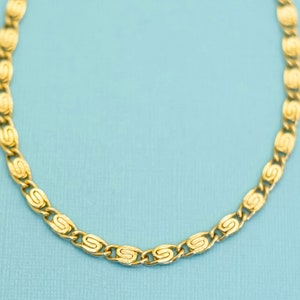 Vintage Gold S Chain Necklace of 28 Inches by Avon - E3