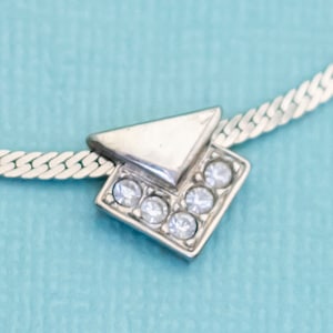 vintage Triangle Strass Silver Tone Choker Collier 16 pouces par Avon - E7