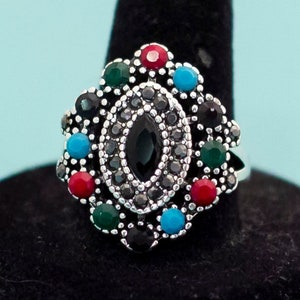 Anillo de Bollywood colorido vintage, tamaño 9 1/4 - E27