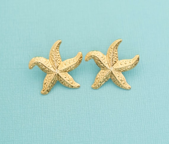 Vintage Gold Tone Starfish Stud Earrings by Avon … - image 1