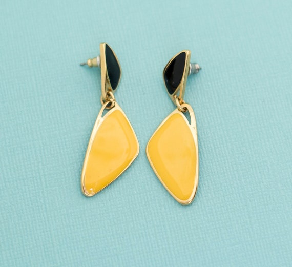 Vintage Gold Tone Yellow Dangle Earrings E22 - image 1