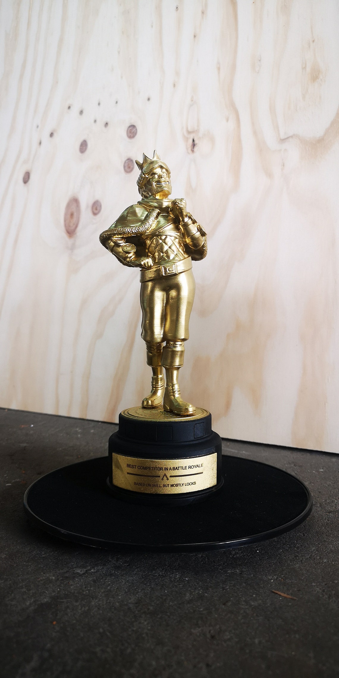 Mirage Heirloom Apex Legends Replica Statue Trophy - Etsy