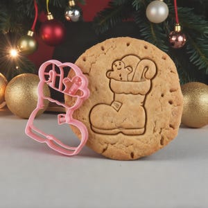 Gefüllte Nikolausstiefel Ausstechform | Ausstechform Nikolausstiefel mit Stempel | Weihnachts-Ausstecher im Weihnachtsthema