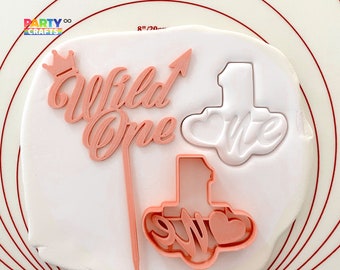 Wild One Kids cumpleaños 1er cumpleaños Cake Topper / 1er cumpleaños Cortador de galletas / 1er cumpleaños Cortadores de galletas / ONE Cookie Cutter