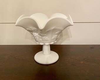 ウェストモアランド ミルクガラスコレクション - Etsy 日本