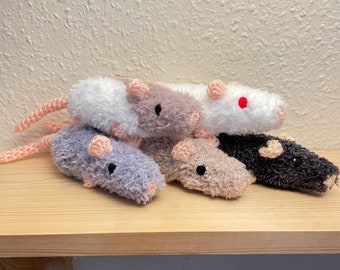 Fluffy Soft Toy Mouse Rat Rodent Pet Crochet Amigurumi Fancy Yarn Soft Plush Toy
