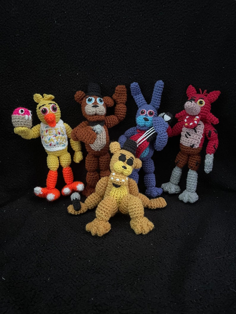 PDF CROCHET PATTERN Five Nights at Fredbear's Creepy Animatronic Bear Bird Bunny Fox Crochet Amigurumi. image 2