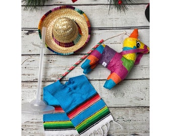 Elf Fiesta Kit: Sombrero, Serape, Pinata, Stand - Christmas Mischief
